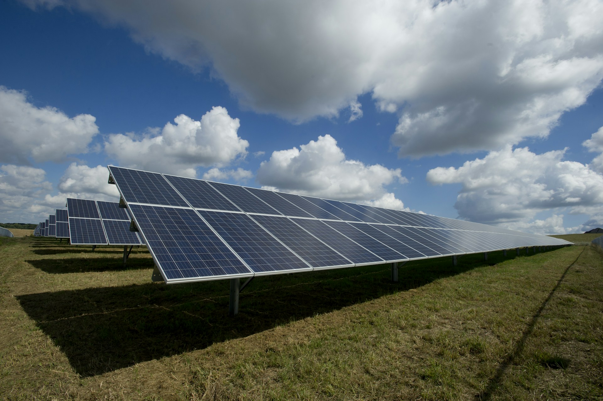 1 MW solar installation at F-9 Park Islamabad
